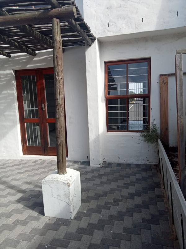 To Let 2 Bedroom Property for Rent in Parklands Western Cape